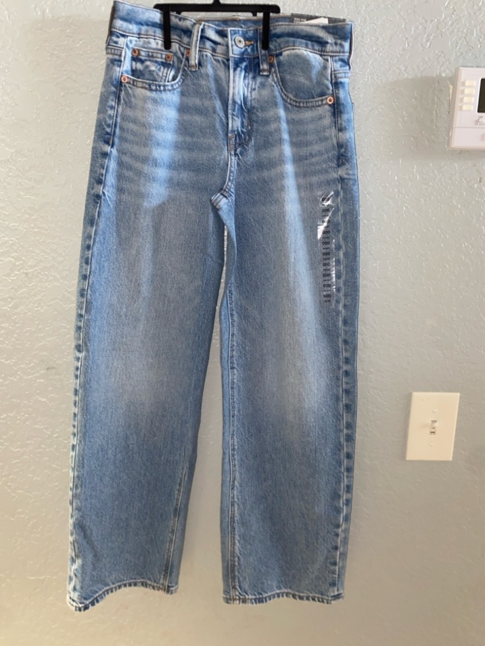 American Eagle Outfitters Light Blue Straight Leg Jeans